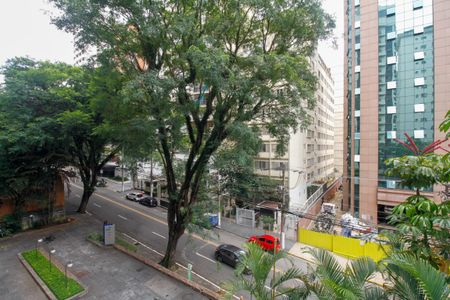 Apartamento para alugar com 140m², 3 quartos e 2 vagas Apartamento para alugar com 140m², 3 quartos e 2 vagasVista da Varanda da Sala de Estar e Jantar
