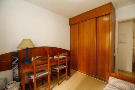 Apartamento para alugar com 140m², 3 quartos e 2 vagas Apartamento para alugar com 140m², 3 quartos e 2 vagasQuarto 1