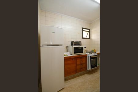 Apartamento para alugar com 140m², 3 quartos e 2 vagas Apartamento para alugar com 140m², 3 quartos e 2 vagasCozinha