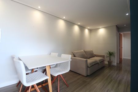 Apartamento à venda com 62m², 2 quartos e 1 vagaSala