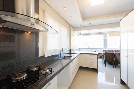 Apartamento à venda com 115m², 3 quartos e 2 vagas