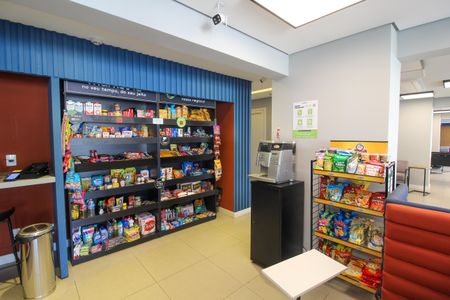 Apartamento à venda com 32m², 1 quarto e 1 vagaMercadinho
