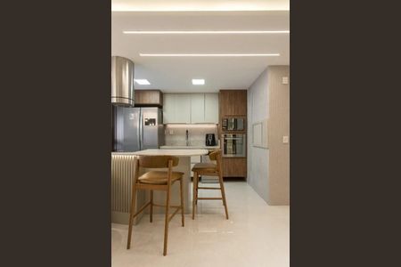 Cozinha de apartamento à venda com 2 quartos, 74m² em São Sebastião, Porto Alegre