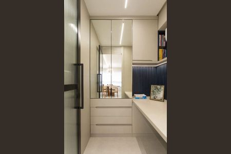 Apartamento à venda com 74m², 2 quartos e 1 vagaQuarto