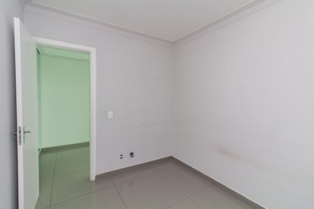 Quarto 1 de apartamento para alugar com 2 quartos, 60m² em Itaquera, São Paulo