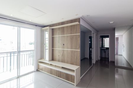 Sala de apartamento para alugar com 2 quartos, 60m² em Itaquera, São Paulo