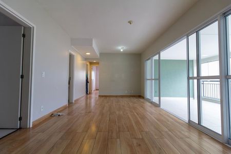 Sala de apartamento para alugar com 3 quartos, 135m² em Parque São Jorge, São Paulo