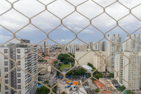 Apartamento para alugar com 135m², 3 quartos e 2 vagas Apartamento para alugar com 135m², 3 quartos e 2 vagasVaranda