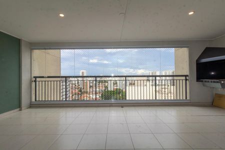 Apartamento para alugar com 135m², 3 quartos e 2 vagas Apartamento para alugar com 135m², 3 quartos e 2 vagasVaranda