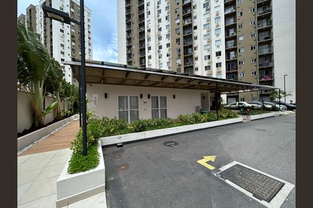 Apartamento para alugar com 50m², 2 quartos e sem vagaÁrea comum - Salão de festas