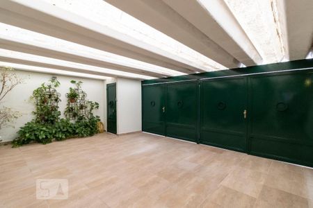 Casa para alugar com 350m², 4 quartos e 3 vagas Casa para alugar com 350m², 4 quartos e 3 vagasÁrea externa