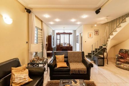 Sala de casa à venda com 4 quartos, 350m² em Parque Colonial, São Paulo