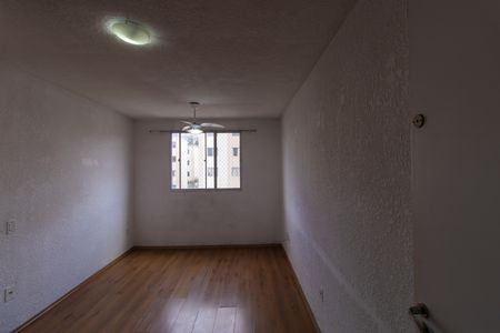 Sala de apartamento para alugar com 2 quartos, 42m² em Bairro Jardim Nossa Senhora das Graças, Cotia