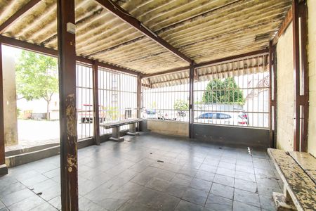 Apartamento à venda com 76m², 2 quartos e 1 vagaÁrea comum