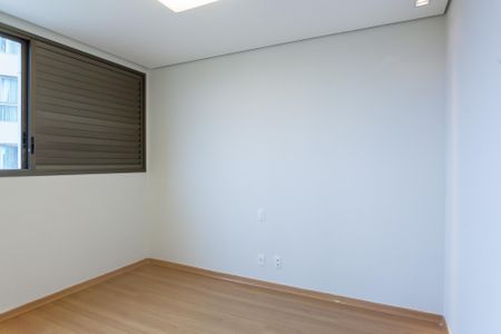 Apartamento para alugar com 92m², 2 quartos e 2 vagas Apartamento para alugar com 92m², 2 quartos e 2 vagassuite