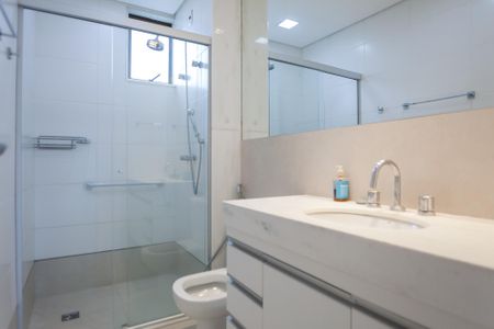 Apartamento para alugar com 92m², 2 quartos e 2 vagas Apartamento para alugar com 92m², 2 quartos e 2 vagasBanheiro suite