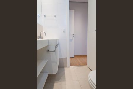 Apartamento para alugar com 92m², 2 quartos e 2 vagas Apartamento para alugar com 92m², 2 quartos e 2 vagasBanheiro Social