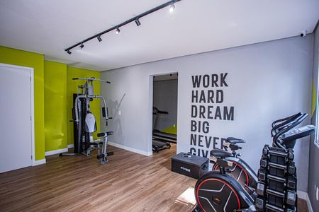 Apartamento para alugar com 36m², 2 quartos e sem vaga Apartamento para alugar com 36m², 2 quartos e sem vagaÁrea comum - Academia