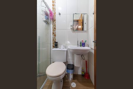 Casa à venda com 84m², 3 quartos e 3 vagas Casa à venda com 84m², 3 quartos e 3 vagasBanheiro