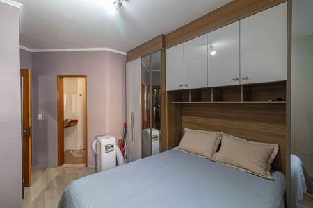 Suíte de casa à venda com 3 quartos, 84m² em Jardim Danfer, São Paulo