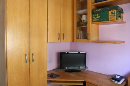 Apartamento à venda com 71m², 3 quartos e 2 vagasQuarto 3