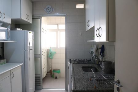 Apartamento à venda com 71m², 3 quartos e 2 vagasCozinha