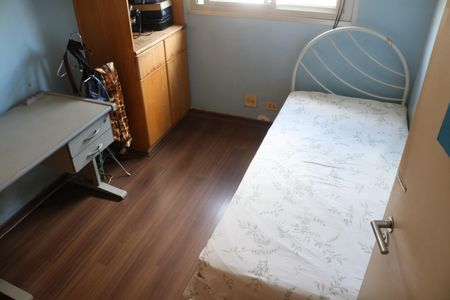 Apartamento à venda com 71m², 3 quartos e 2 vagasQuarto 2