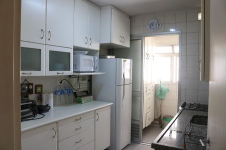 Apartamento à venda com 71m², 3 quartos e 2 vagasCozinha