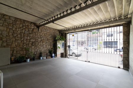 Casa à venda com 120m², 3 quartos e 2 vagasGaragem