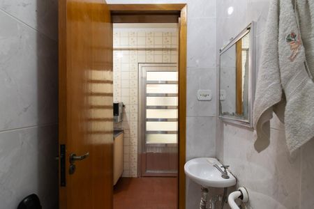 Casa à venda com 120m², 3 quartos e 2 vagasBanheiro 2