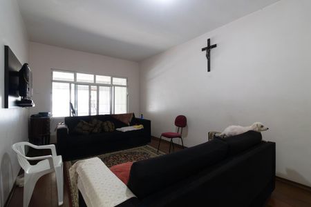 Casa à venda com 120m², 3 quartos e 2 vagasSala