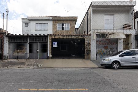 Casa à venda com 120m², 3 quartos e 2 vagasFachada