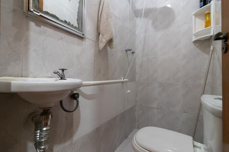 Casa à venda com 120m², 3 quartos e 2 vagasBanheiro 2