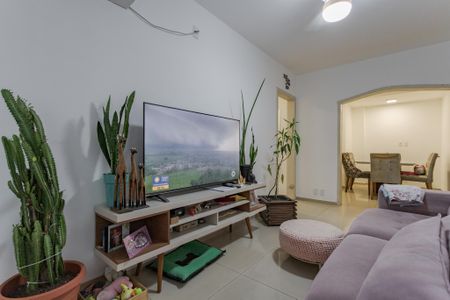Sala de apartamento à venda com 3 quartos, 50m² em Passo D’areia, Porto Alegre