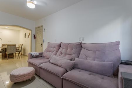 Sala de apartamento à venda com 3 quartos, 50m² em Passo D’areia, Porto Alegre