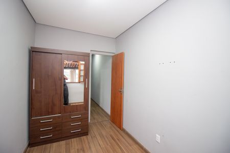 Casa à venda com 130m², 3 quartos e 2 vagas Casa à venda com 130m², 3 quartos e 2 vagasQuarto 1