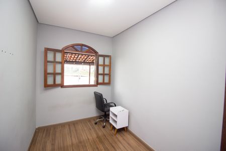 Casa à venda com 130m², 3 quartos e 2 vagas Casa à venda com 130m², 3 quartos e 2 vagasQuarto 1