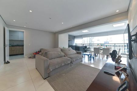 Apartamento à venda com 137m², 3 quartos e 3 vagasFoto 03