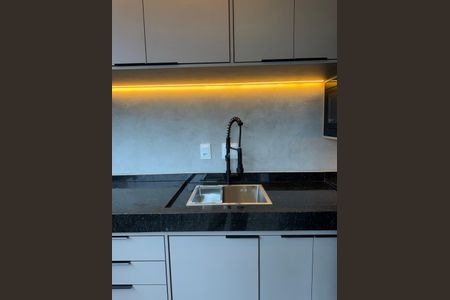 Apartamento à venda com 85m², 2 quartos e 2 vagasCozinha