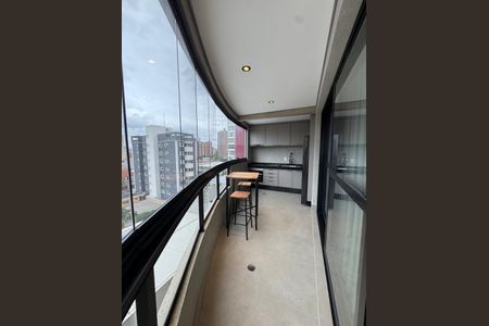 Apartamento à venda com 85m², 2 quartos e 2 vagasVaranda