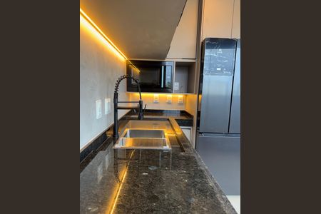 Apartamento à venda com 85m², 2 quartos e 2 vagasCozinha