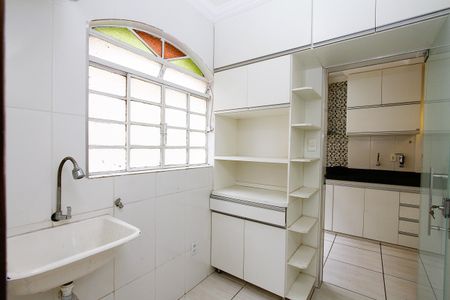 Apartamento para alugar com 73m², 2 quartos e 1 vagaÁrea de Serviço