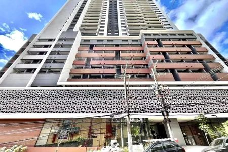 Studio para alugar com 31m², 1 quarto e sem vaga Studio para alugar com 31m², 1 quarto e sem vagaFachada