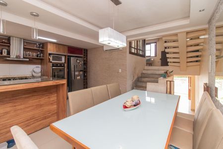 Casa à venda com 181m², 3 quartos e 3 vagasCozinha