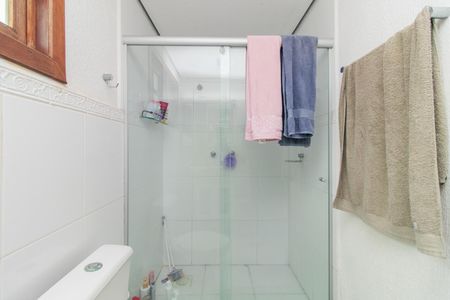 Casa à venda com 181m², 3 quartos e 3 vagasBanheiro do Quarto 1