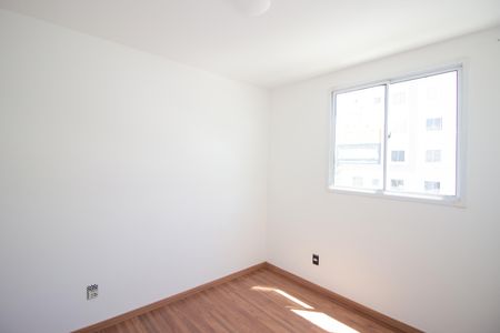Quarto 2 de apartamento para alugar com 2 quartos, 45m² em Cabral, Contagem