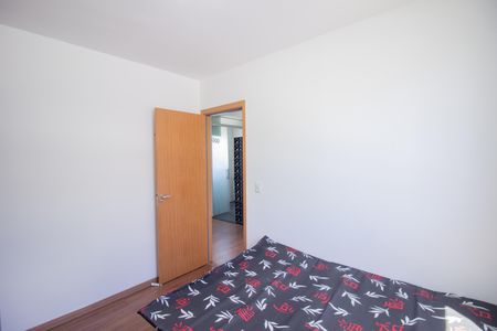 Quarto 1 de apartamento para alugar com 2 quartos, 45m² em Cabral, Contagem