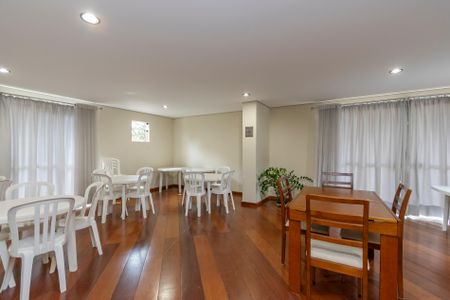 Apartamento à venda com 198m², 3 quartos e 3 vagasSalão de Festas