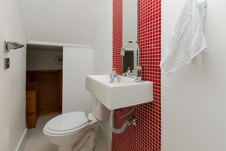 Apartamento à venda com 198m², 3 quartos e 3 vagasLavabo