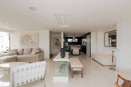 Apartamento à venda com 198m², 3 quartos e 3 vagasSala